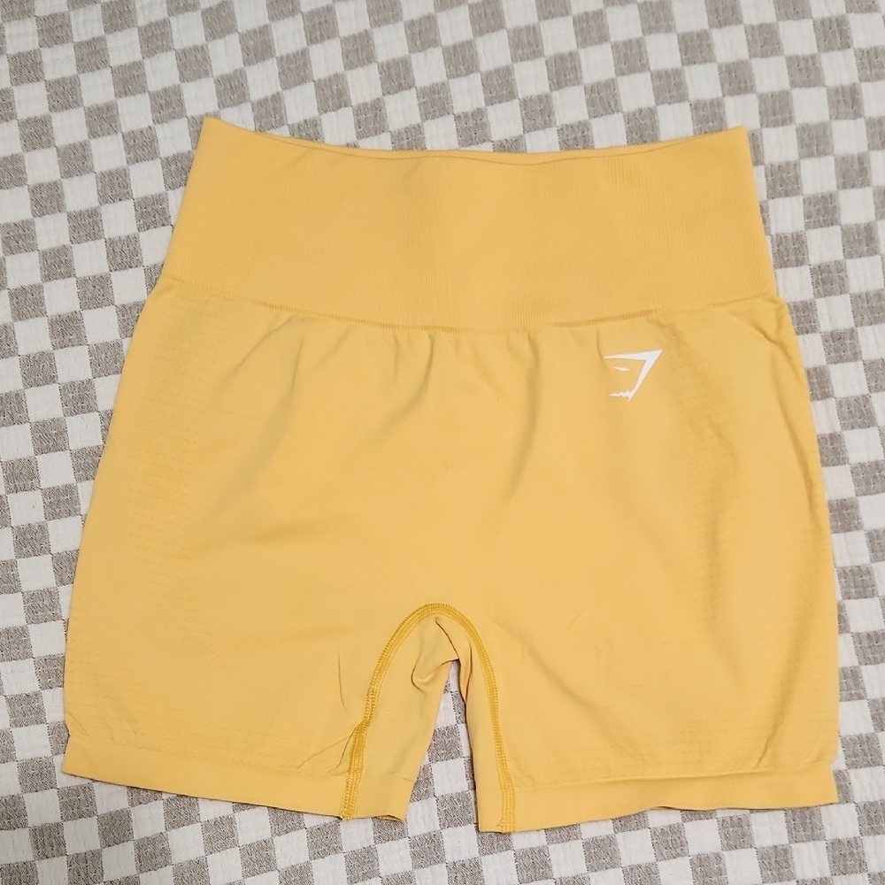 Gymshark Vital Seamless 2.0 Yellow Shorts